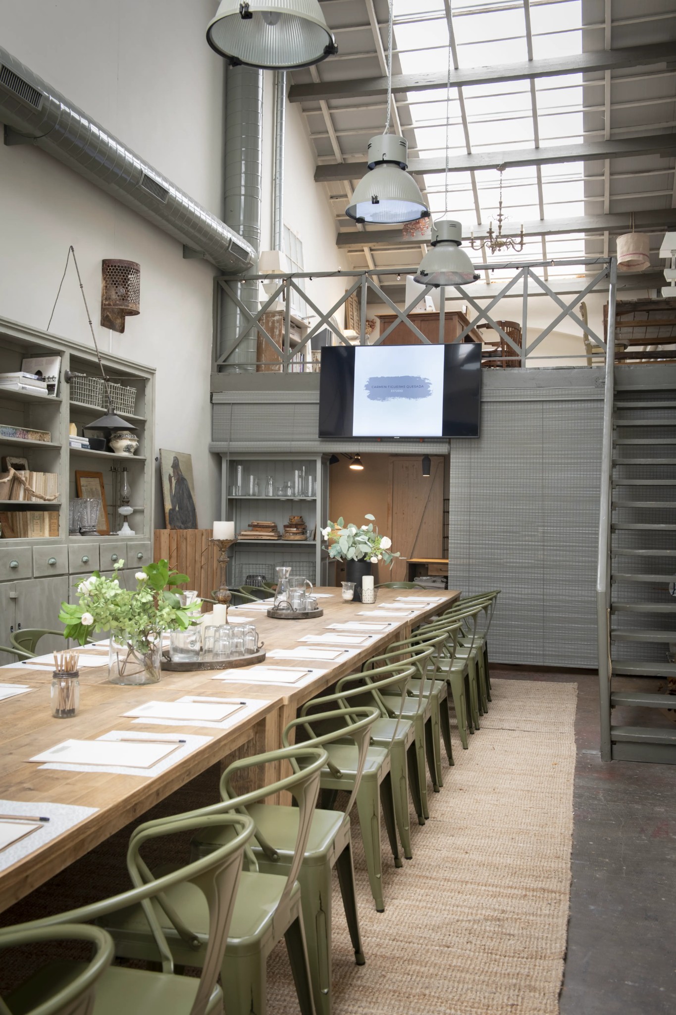 Estudio CFQ - Espacio para rodajes y producciones en Madrid
